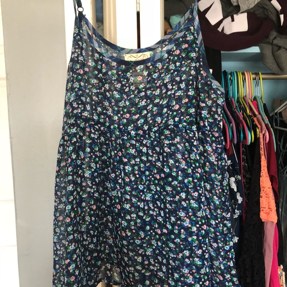 floral tank top